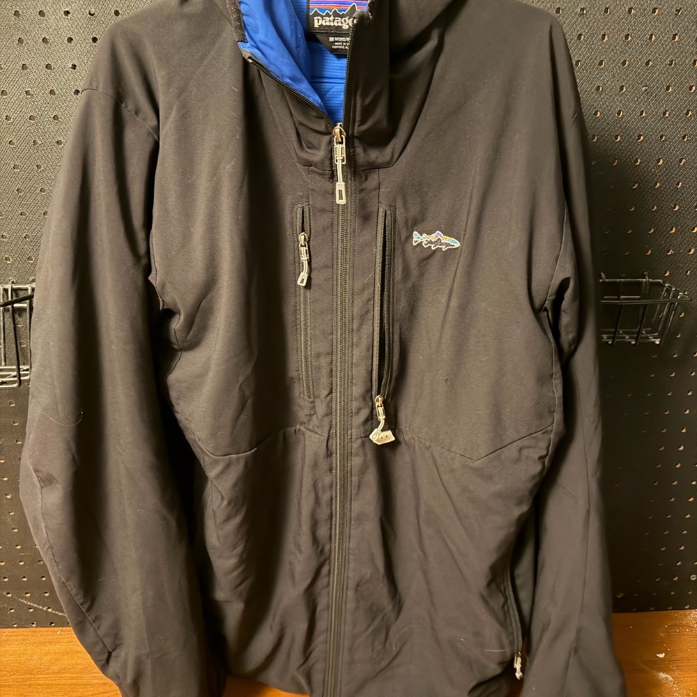 Patagonia Black Men's Tough Puff Hoody